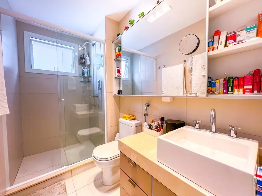 Foto 7 de Apartamento com 3 quartos à venda, 170m2 em Petrópolis, Porto Alegre - RS