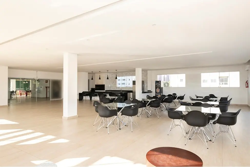 Foto 2 de Apartamento com 2 quartos à venda, 53m2 em Jardim Carvalho, Porto Alegre - RS