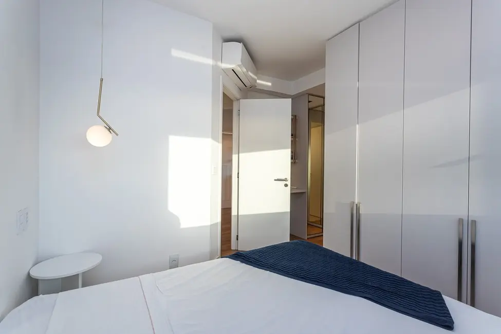 Apartamento com 2 quartos à venda, 71m2 em Petrópolis, Porto Alegre - RS - imagem 7 Foto 7 de Apartamento com 2 quartos à venda, 71m2 em Petrópolis, Porto Alegre - RS