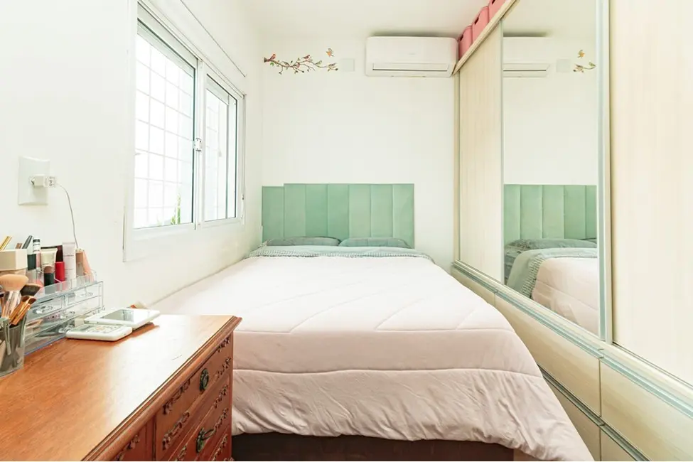 Casa com 2 quartos à venda, 78m2 em Jardim Carvalho, Porto Alegre - RS - imagem 7 Foto 7 de Casa com 2 quartos à venda, 78m2 em Jardim Carvalho, Porto Alegre - RS