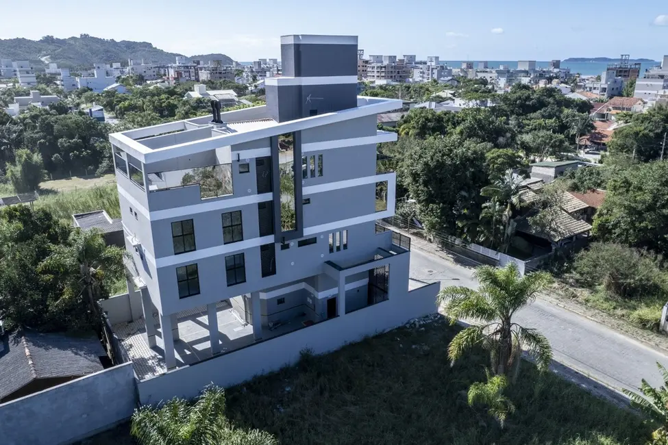 Apartamento com 2 quartos à venda, 78m2 em Bombinhas - SC - imagem 8 Foto 8 de Apartamento com 2 quartos à venda, 78m2 em Bombinhas - SC