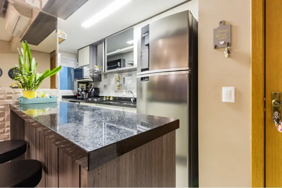 Foto 3 de Apartamento com 3 quartos à venda, 74m2 em Rio Branco, Porto Alegre - RS