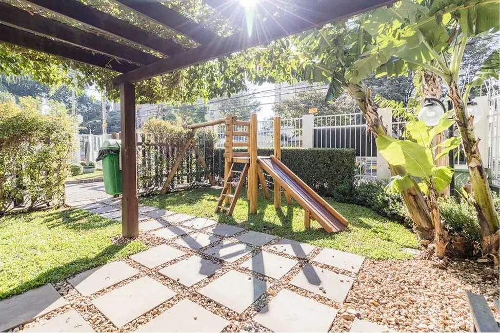 Foto 2 de Apartamento com 3 quartos à venda, 74m2 em Rio Branco, Porto Alegre - RS
