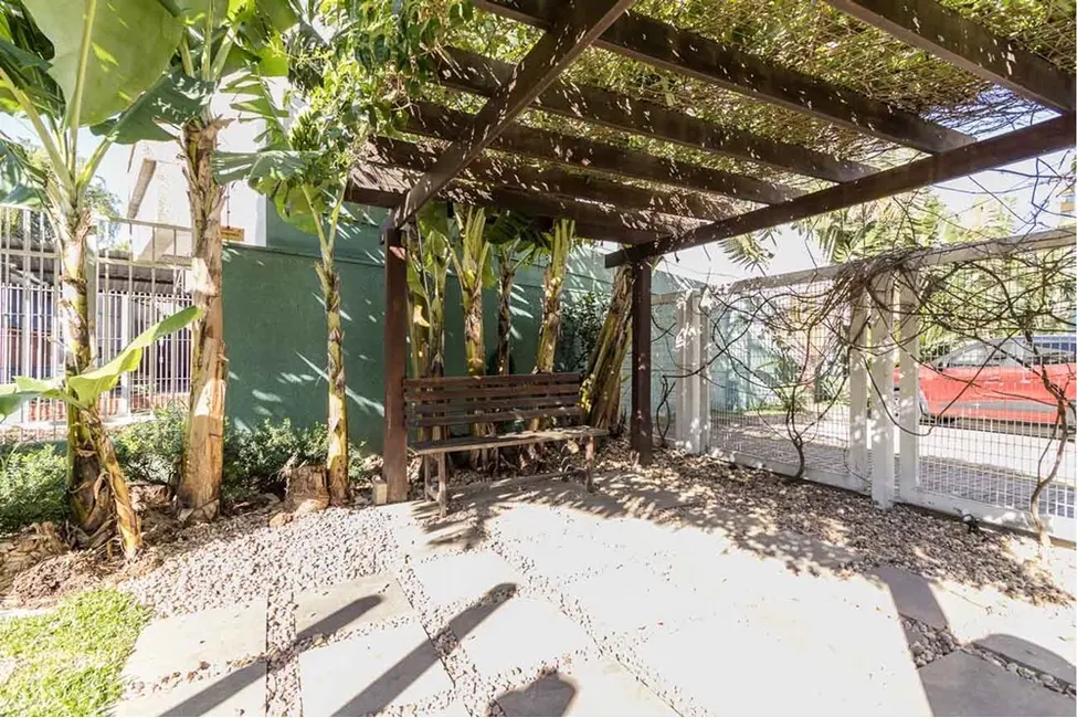 Foto 9 de Apartamento com 3 quartos à venda, 74m2 em Rio Branco, Porto Alegre - RS