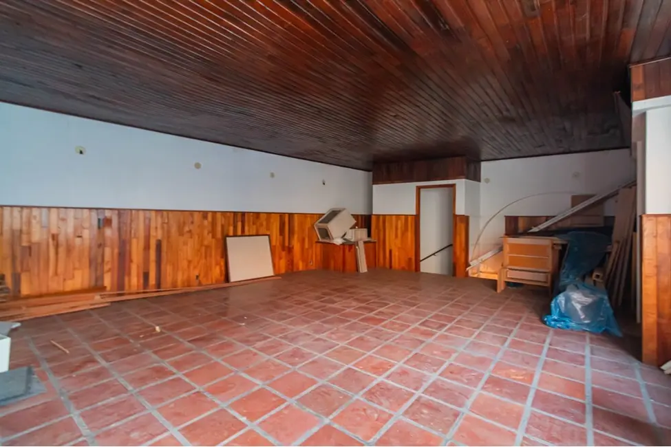 Casa com 6 quartos à venda, 190m2 em Santana, Porto Alegre - RS - imagem 4 Foto 4 de Casa com 6 quartos à venda, 190m2 em Santana, Porto Alegre - RS