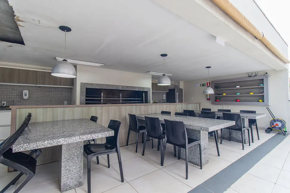 Foto 5 de Apartamento com 2 quartos à venda, 53m2 em Azenha, Porto Alegre - RS