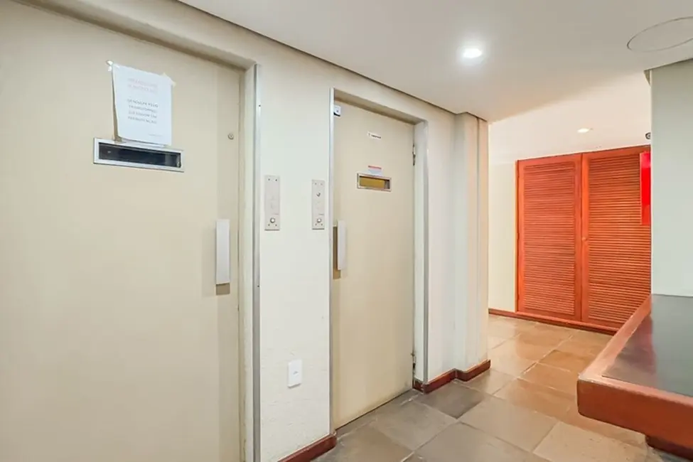 Apartamento com 1 quarto à venda, 41m2 em Santa Cecília, Porto Alegre - RS - imagem 9 Foto 9 de Apartamento com 1 quarto à venda, 41m2 em Santa Cecília, Porto Alegre - RS
