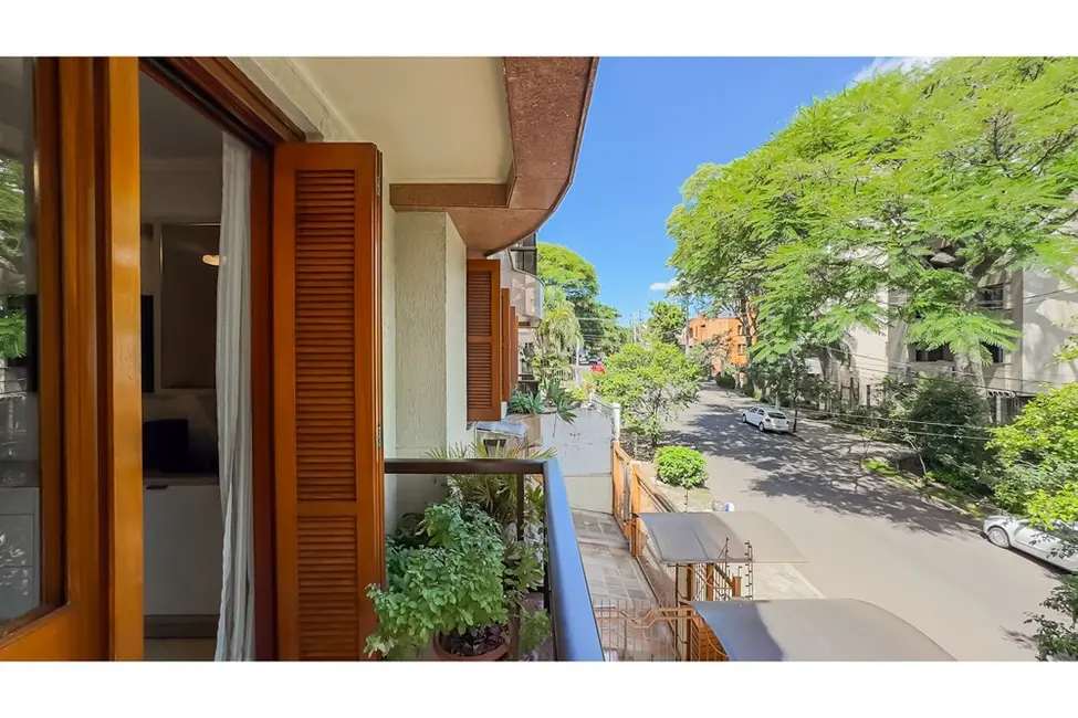 Apartamento com 2 quartos à venda, 100m2 em Petrópolis, Porto Alegre - RS - imagem 5 Foto 5 de Apartamento com 2 quartos à venda, 100m2 em Petrópolis, Porto Alegre - RS