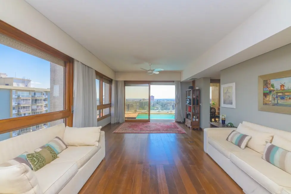 Apartamento com 3 quartos à venda, 350m2 em Rio Branco, Porto Alegre - RS - imagem 8 Foto 8 de Apartamento com 3 quartos à venda, 350m2 em Rio Branco, Porto Alegre - RS