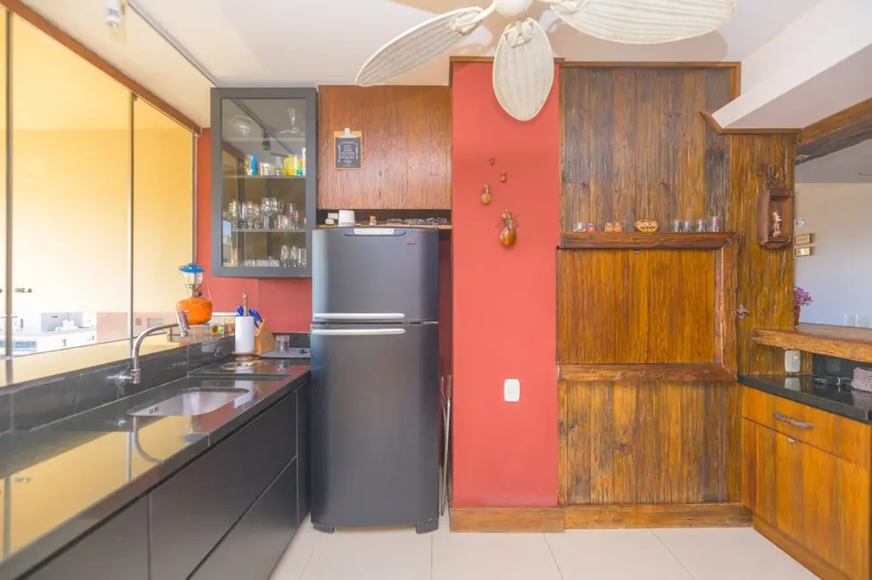 Apartamento com 3 quartos à venda, 350m2 em Rio Branco, Porto Alegre - RS - imagem 5 Foto 5 de Apartamento com 3 quartos à venda, 350m2 em Rio Branco, Porto Alegre - RS