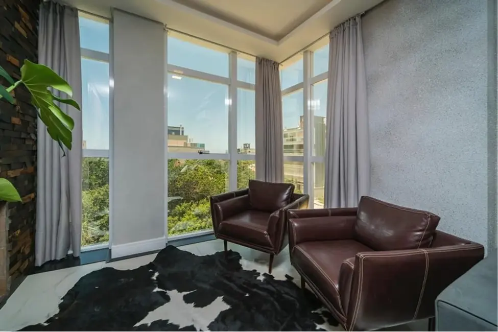 Foto 6 de Apartamento com 3 quartos à venda, 199m2 em Bombinhas - SC