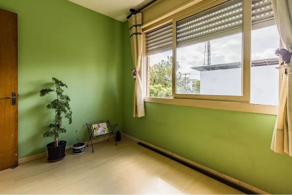 Foto 2 de Apartamento com 2 quartos à venda, 59m2 em Jardim Itu, Porto Alegre - RS