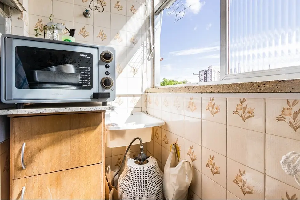 Foto 8 de Apartamento com 2 quartos à venda, 59m2 em Jardim Itu, Porto Alegre - RS