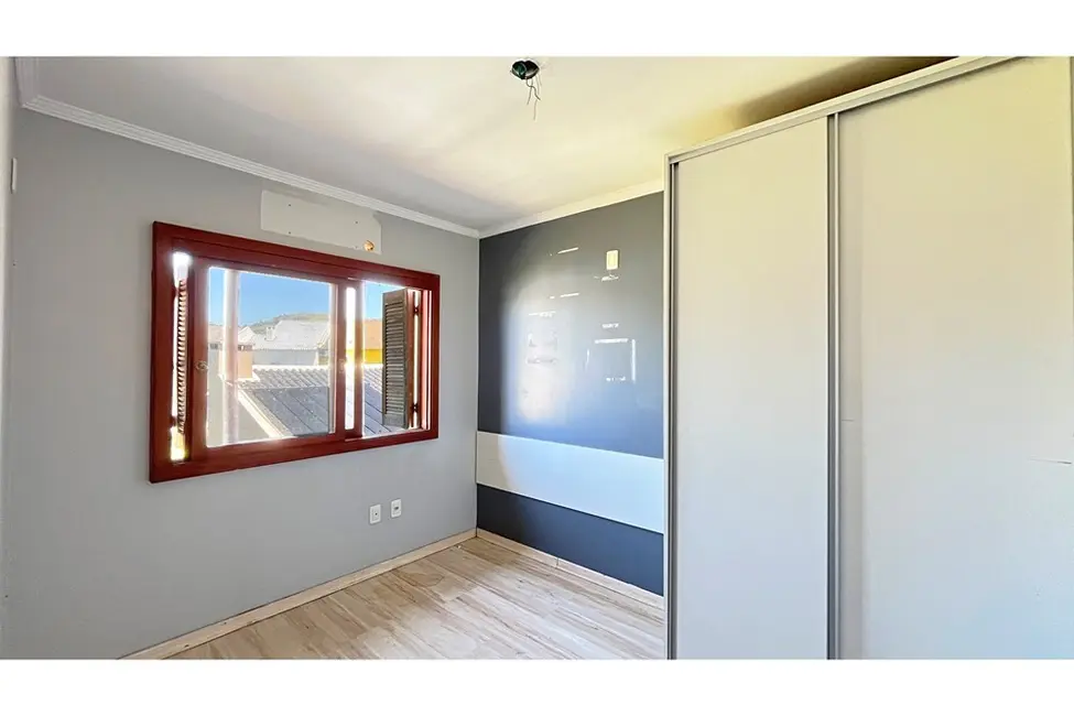 Casa com 3 quartos à venda, 151m2 em Hípica, Porto Alegre - RS - imagem 6 Foto 6 de Casa com 3 quartos à venda, 151m2 em Hípica, Porto Alegre - RS