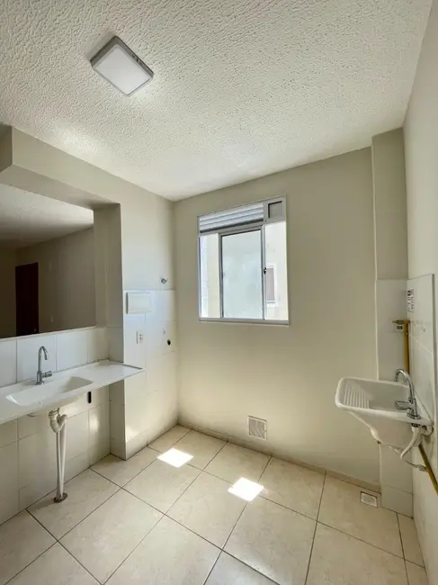 Apartamento com 2 quartos à venda, 44m2 em Jardim Leopoldina, Porto Alegre - RS - imagem 3 Foto 3 de Apartamento com 2 quartos à venda, 44m2 em Jardim Leopoldina, Porto Alegre - RS