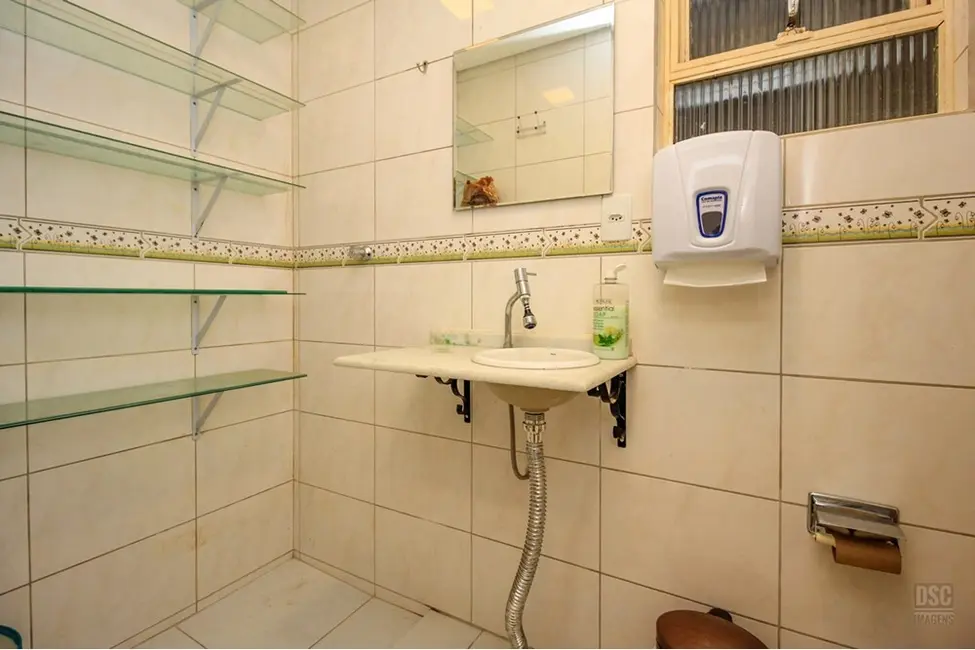 Foto 2 de Sala Comercial à venda, 35m2 em Bom Fim, Porto Alegre - RS