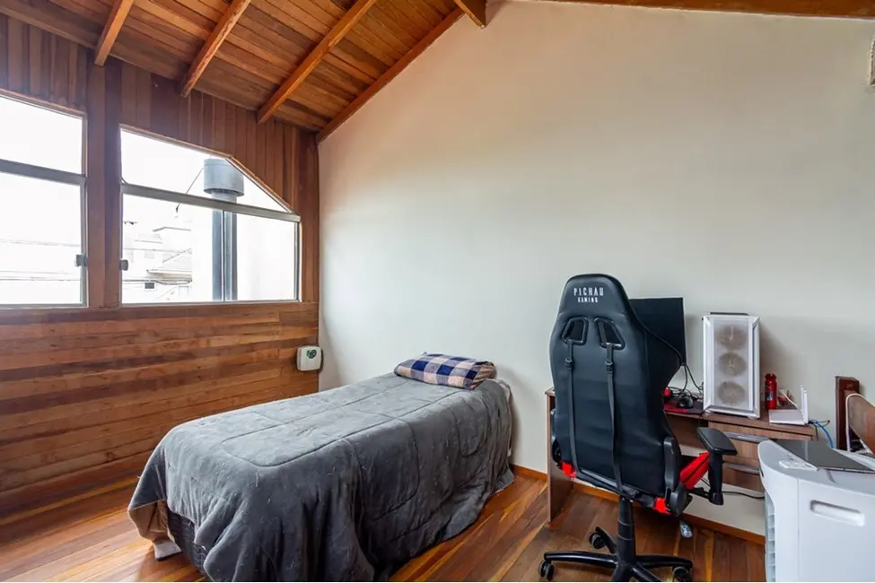 Foto 2 de Casa com 3 quartos à venda, 125m2 em Igara, Canoas - RS