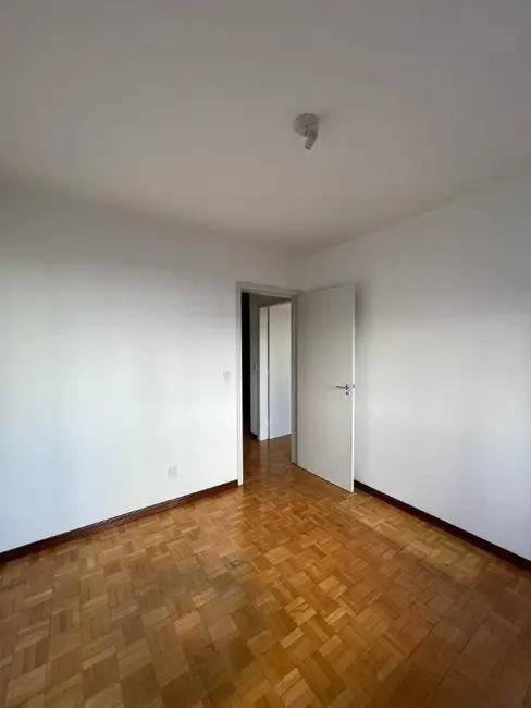 Foto 2 de Apartamento com 2 quartos à venda, 86m2 em Bela Vista, Porto Alegre - RS