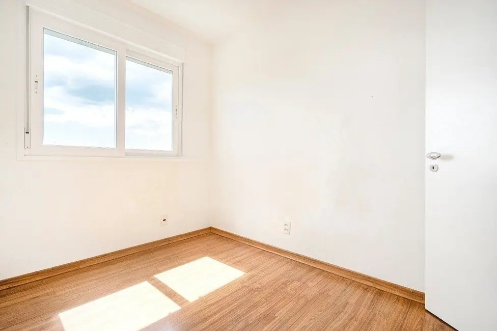 Foto 2 de Apartamento com 3 quartos à venda, 72m2 em São João, Porto Alegre - RS