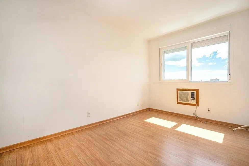 Foto 8 de Apartamento com 3 quartos à venda, 72m2 em São João, Porto Alegre - RS