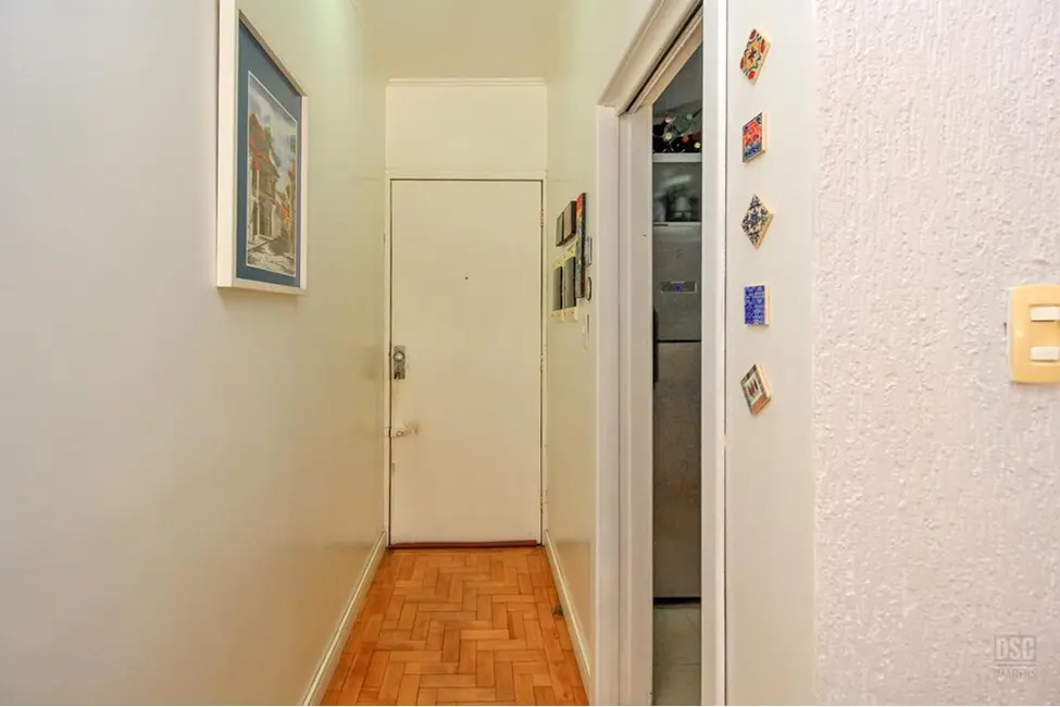 Apartamento com 2 quartos à venda, 96m2 em Centro Histórico, Porto Alegre - RS - imagem 2 Foto 2 de Apartamento com 2 quartos à venda, 96m2 em Centro Histórico, Porto Alegre - RS