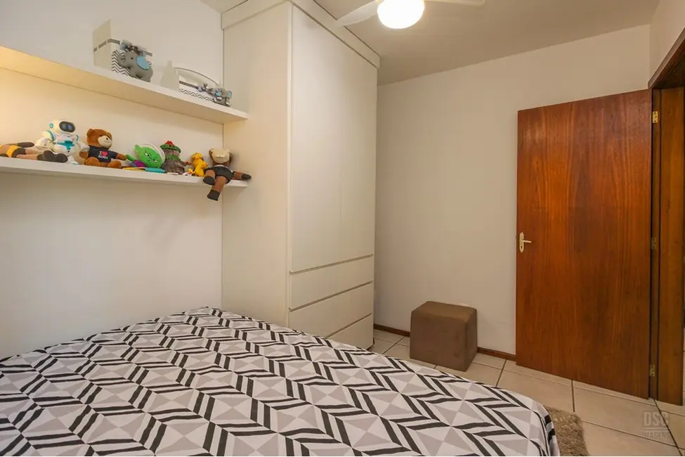 Casa com 3 quartos à venda, 154m2 em Espírito Santo, Porto Alegre - RS - imagem 9 Foto 9 de Casa com 3 quartos à venda, 154m2 em Espírito Santo, Porto Alegre - RS