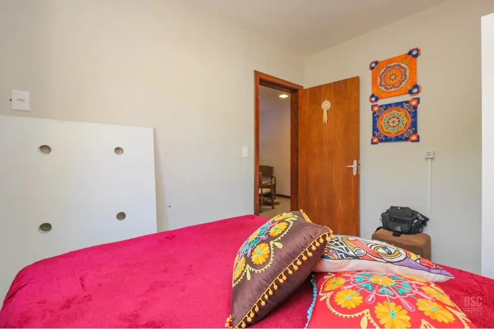 Casa com 3 quartos à venda, 154m2 em Espírito Santo, Porto Alegre - RS - imagem 7 Foto 7 de Casa com 3 quartos à venda, 154m2 em Espírito Santo, Porto Alegre - RS