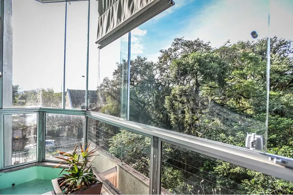 Cobertura com 3 quartos à venda, 163m2 em Teresópolis, Porto Alegre - RS - imagem 3 Foto 3 de Cobertura com 3 quartos à venda, 163m2 em Teresópolis, Porto Alegre - RS