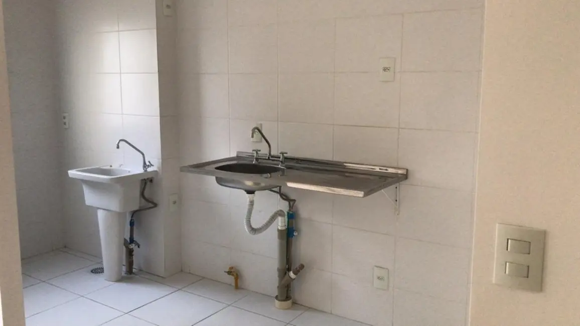 Foto 2 de Apartamento com 2 quartos à venda, 61m2 em Marechal Rondon, Canoas - RS