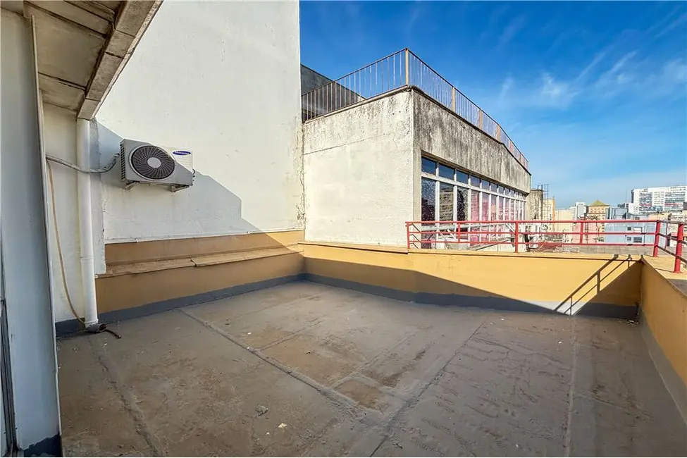 Sala Comercial à venda, 35m2 em Centro Histórico, Porto Alegre - RS - imagem 3 Foto 3 de Sala Comercial à venda, 35m2 em Centro Histórico, Porto Alegre - RS