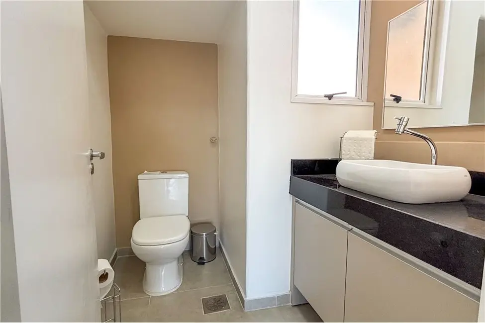 Foto 2 de Sala Comercial à venda, 35m2 em Centro Histórico, Porto Alegre - RS
