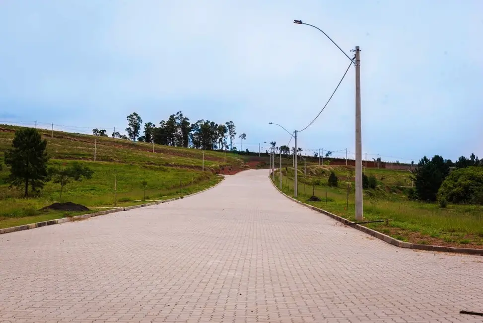 Foto 2 de Terreno / Lote à venda, 364m2 em Campo Bom - RS