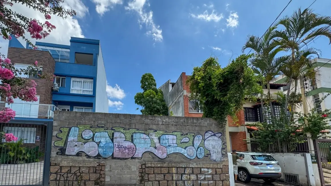 Foto 3 de Terreno / Lote à venda, 241m2 em São Geraldo, Porto Alegre - RS