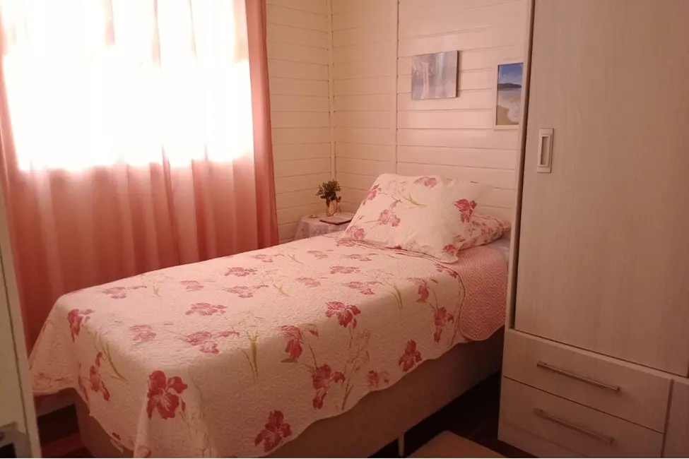 Casa de Condomínio com 2 quartos à venda, 120m2 em Viamao - RS - imagem 7 Foto 7 de Casa de Condomínio com 2 quartos à venda, 120m2 em Viamao - RS