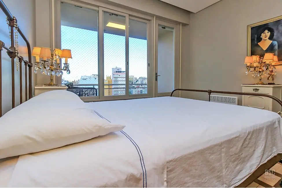 Apartamento com 4 quartos à venda, 221m2 em Independência, Porto Alegre - RS - imagem 9 Foto 9 de Apartamento com 4 quartos à venda, 221m2 em Independência, Porto Alegre - RS