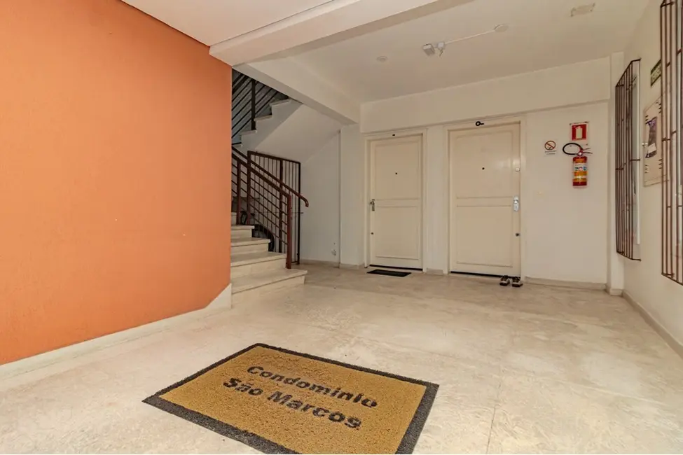 Foto 4 de Apartamento com 2 quartos à venda, 76m2 em Jardim do Salso, Porto Alegre - RS