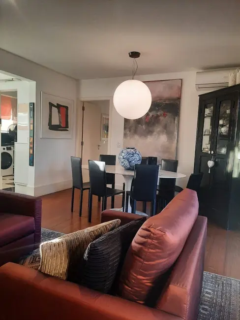 Apartamento com 2 quartos à venda, 185m2 em Auxiliadora, Porto Alegre - RS - imagem 1 Foto 1 de Apartamento com 2 quartos à venda, 185m2 em Auxiliadora, Porto Alegre - RS