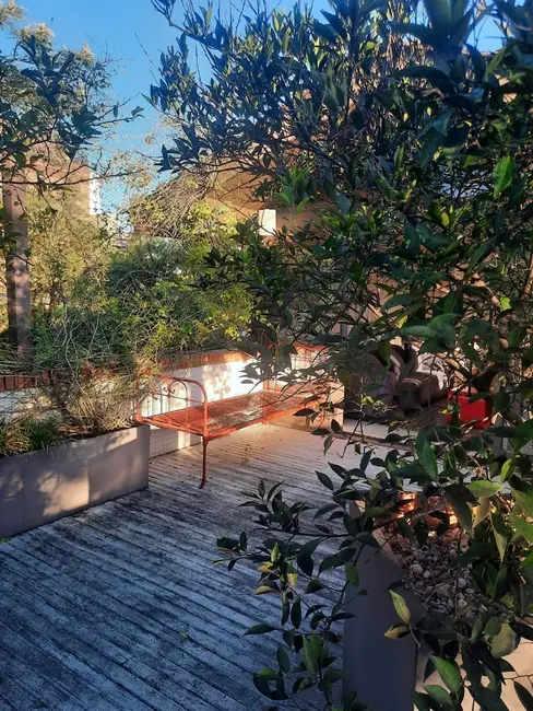 Apartamento com 2 quartos à venda, 185m2 em Auxiliadora, Porto Alegre - RS - imagem 8 Foto 8 de Apartamento com 2 quartos à venda, 185m2 em Auxiliadora, Porto Alegre - RS