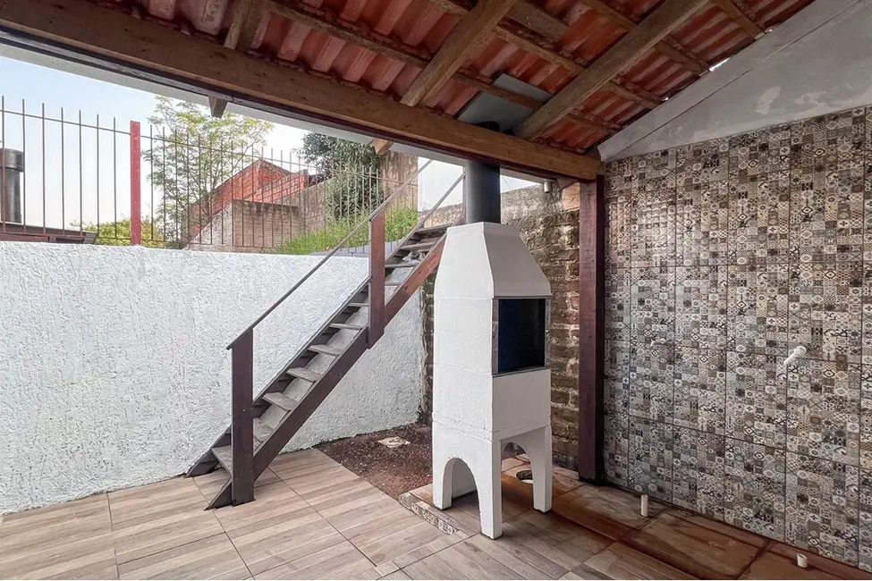 Casa com 2 quartos à venda, 45m2 em Olaria, Canoas - RS - imagem 9 Foto 9 de Casa com 2 quartos à venda, 45m2 em Olaria, Canoas - RS