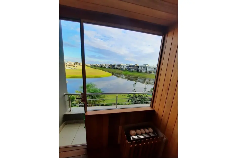 Foto 4 de Casa de Condomínio com 4 quartos à venda, 308m2 em Capao Da Canoa - RS