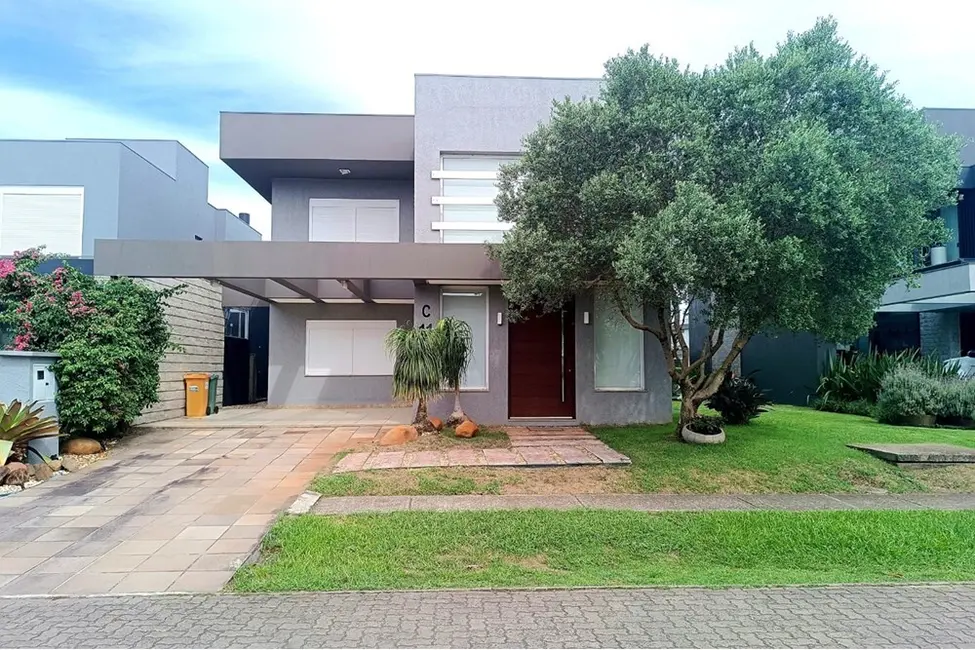 Foto 1 de Casa de Condomínio com 4 quartos à venda, 308m2 em Capao Da Canoa - RS