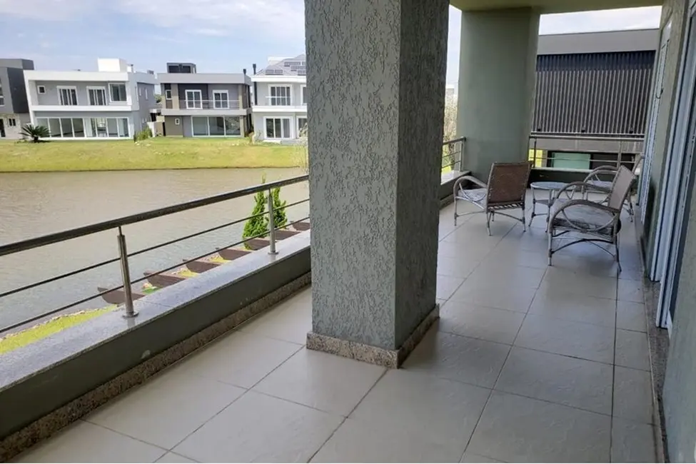 Foto 6 de Casa de Condomínio com 4 quartos à venda, 308m2 em Capao Da Canoa - RS