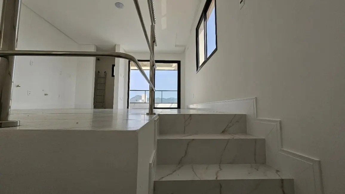 Apartamento com 2 quartos à venda, 70m2 em Bombinhas - SC - imagem 5 Foto 5 de Apartamento com 2 quartos à venda, 70m2 em Bombinhas - SC