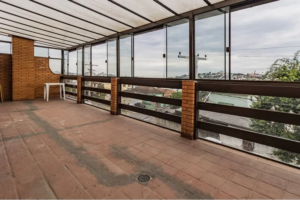 Foto 7 de Casa com 3 quartos à venda, 380m2 em Partenon, Porto Alegre - RS