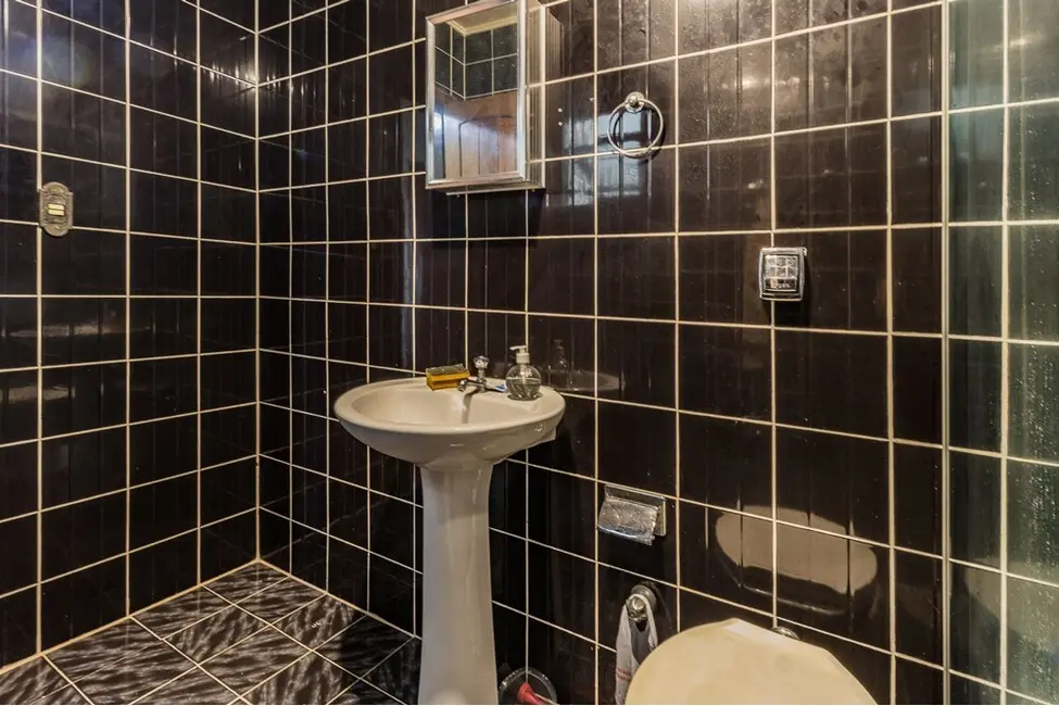 Foto 9 de Casa com 3 quartos à venda, 380m2 em Partenon, Porto Alegre - RS