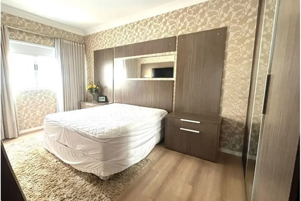 Apartamento com 3 quartos à venda, 140m2 em Pioneiros, Balneario Camboriu - SC - imagem 4 Foto 4 de Apartamento com 3 quartos à venda, 140m2 em Pioneiros, Balneario Camboriu - SC