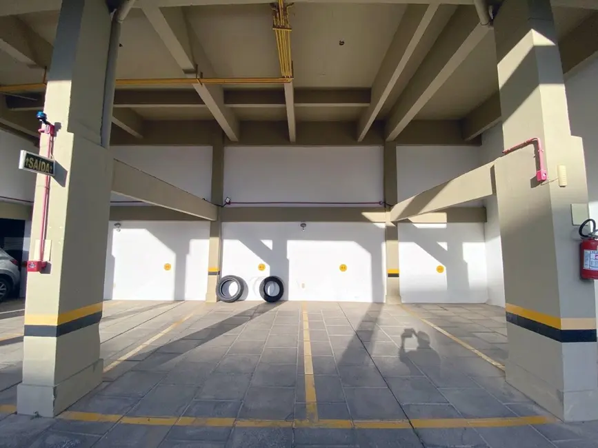 Apartamento com 1 quarto à venda, 39m2 em Petrópolis, Porto Alegre - RS - imagem 5 Foto 5 de Apartamento com 1 quarto à venda, 39m2 em Petrópolis, Porto Alegre - RS