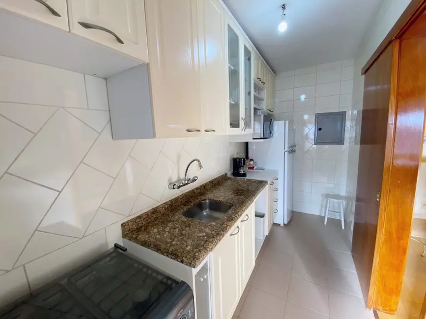 Apartamento com 1 quarto à venda, 39m2 em Petrópolis, Porto Alegre - RS - imagem 8 Foto 8 de Apartamento com 1 quarto à venda, 39m2 em Petrópolis, Porto Alegre - RS