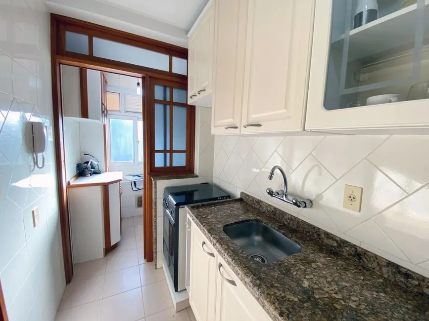 Apartamento com 1 quarto à venda, 39m2 em Petrópolis, Porto Alegre - RS - imagem 7 Foto 7 de Apartamento com 1 quarto à venda, 39m2 em Petrópolis, Porto Alegre - RS