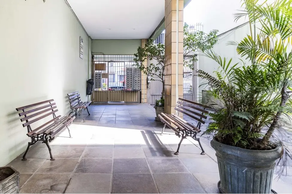 Apartamento com 1 quarto à venda, 53m2 em Azenha, Porto Alegre - RS - imagem 5 Foto 5 de Apartamento com 1 quarto à venda, 53m2 em Azenha, Porto Alegre - RS